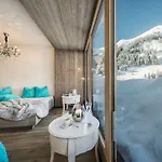 Bergkristall Hotel 4*