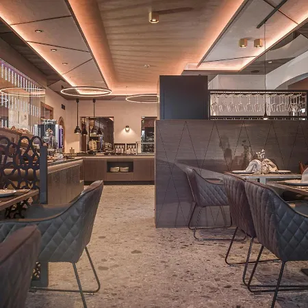 Bergkristall Zillertal - Adults Only 4* 힙파흐