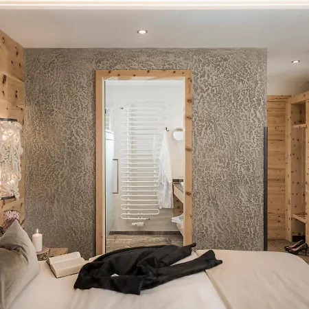 Hotel Bergkristall Zillertal - Adults Only 14 Years