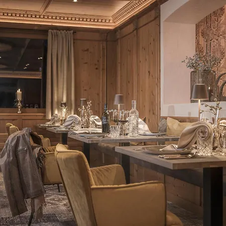 Hotel Bergkristall Zillertal - Adults Only 14 Years Plus