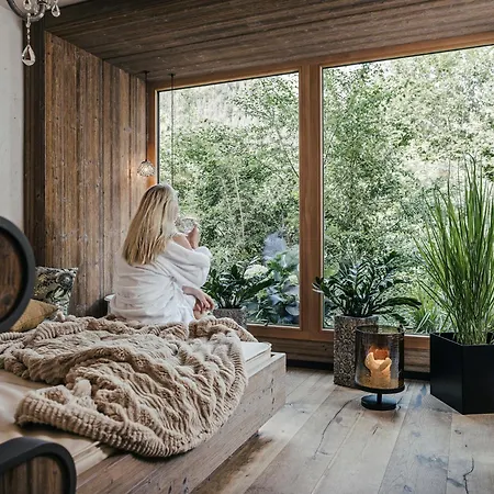 호텔 Bergkristall Zillertal - Adults Only 힙파흐