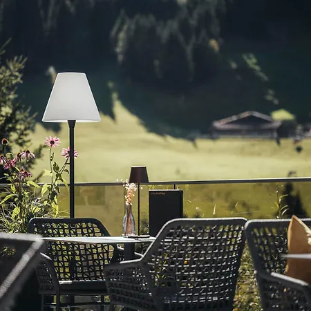 Hotel Bergkristall Zillertal - Adults Only 14 Years Plus