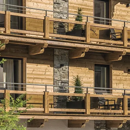 Hotel Bergkristall Zillertal - Adults Only 14 Years Plus 4*