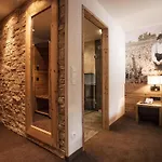 Bergkristall Zillertal - Adults Only Отель