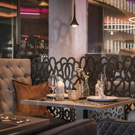 Hotel Hotel Bergkristall Zillertal - Adults Only 14 Years Plus 4*