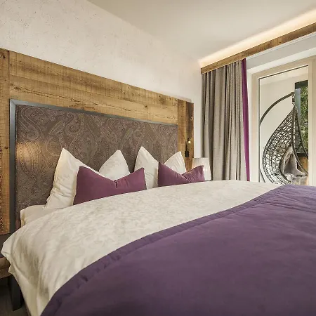 Hotel Bergkristall Zillertal - Adults Only Hotel 4*