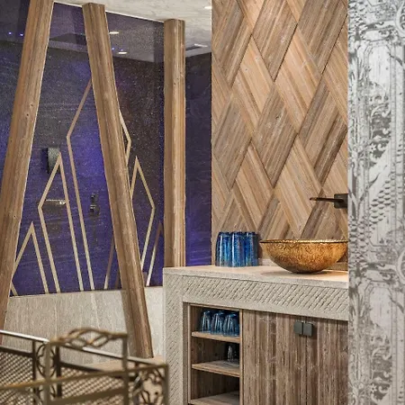 Bergkristall Zillertal - Adults Only Hotel 4*