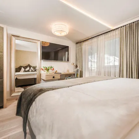 Hotel Bergkristall Zillertal - Adults Only