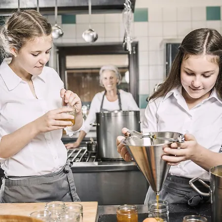 Bergkristall Zillertal - Adults Only 4* Hippach