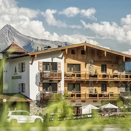 Bergkristall Zillertal - Adults Only Hotell Hippach